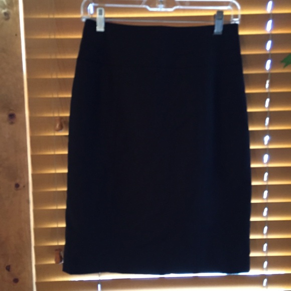 High Waist Pencil Skirt - Picture 2 of 5